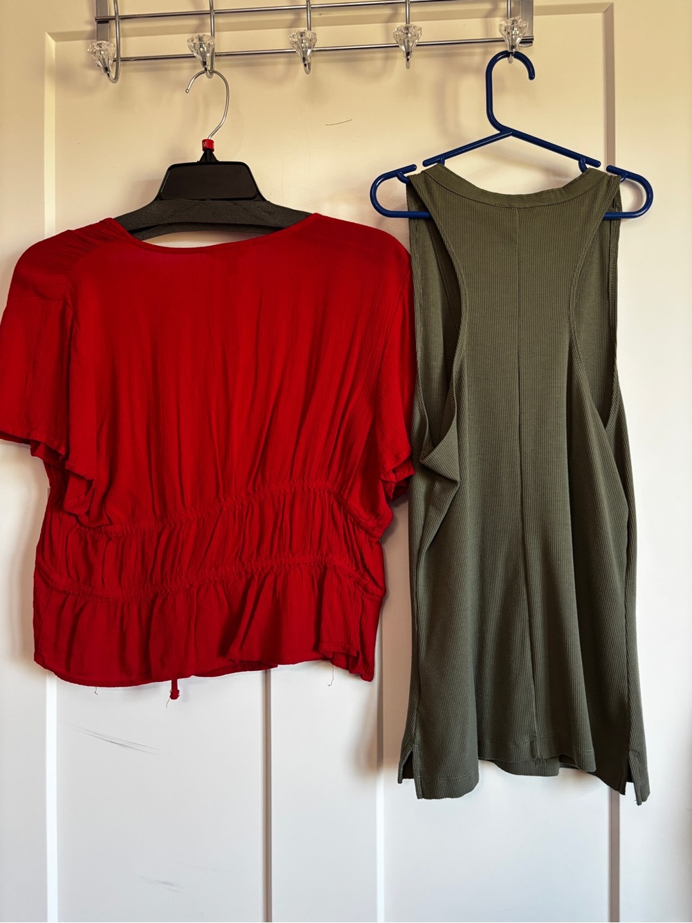 Guess Red Short-Sleeve Tie-Front Top - Picture 2 of 5